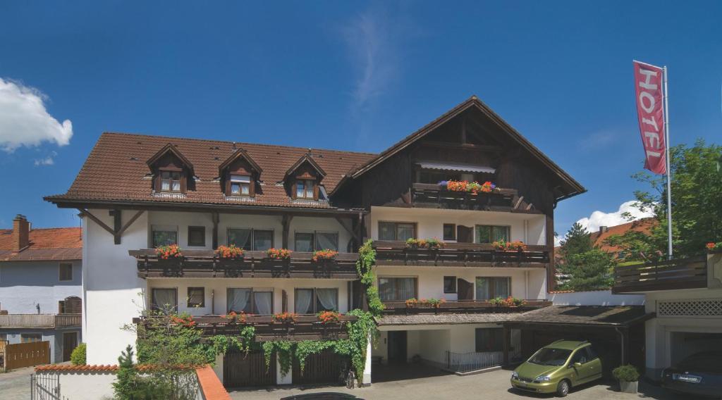 Altstadt-Hotel Zum Hechten Füssen Exterior foto